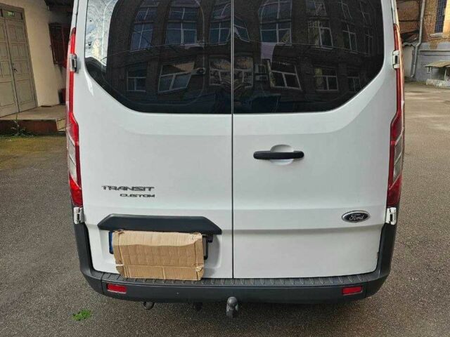 Белый Форд Транзит, объемом двигателя 2.2 л и пробегом 35 тыс. км за 24000 $, фото 8 на Automoto.ua