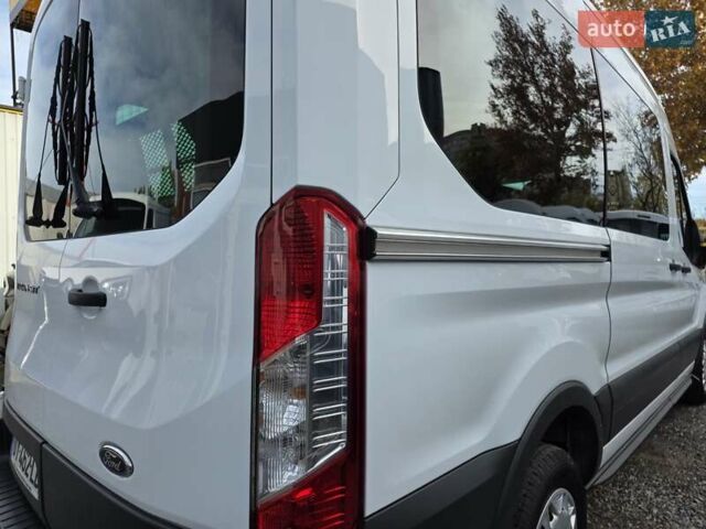 Білий Форд Транзит, об'ємом двигуна 2.2 л та пробігом 184 тис. км за 17800 $, фото 12 на Automoto.ua