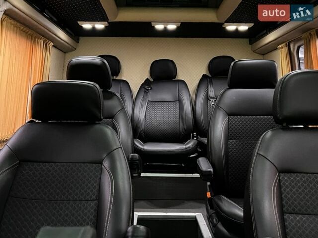 Білий Форд Транзит, об'ємом двигуна 2.2 л та пробігом 572 тис. км за 16999 $, фото 25 на Automoto.ua