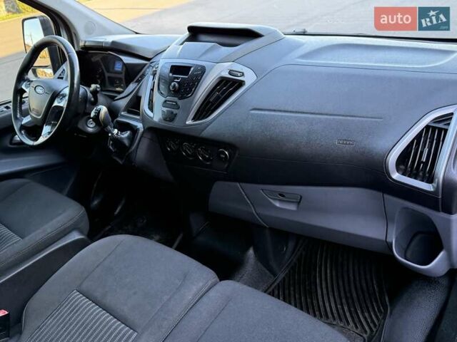 Білий Форд Транзит, об'ємом двигуна 2.2 л та пробігом 270 тис. км за 13500 $, фото 54 на Automoto.ua