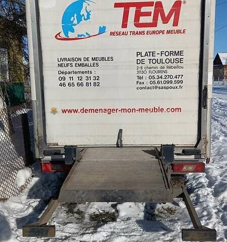 Білий Форд Транзит, об'ємом двигуна 2.2 л та пробігом 272 тис. км за 15000 $, фото 7 на Automoto.ua