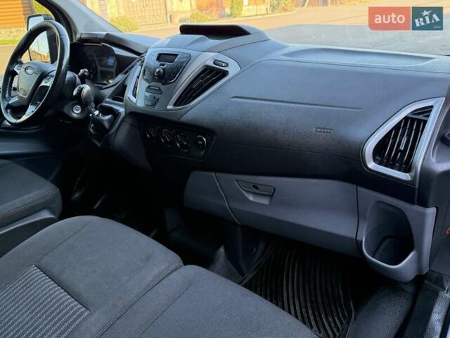 Білий Форд Транзит, об'ємом двигуна 2.2 л та пробігом 270 тис. км за 13500 $, фото 55 на Automoto.ua