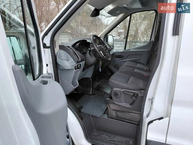 Белый Форд Транзит, объемом двигателя 2 л и пробегом 142 тыс. км за 23000 $, фото 7 на Automoto.ua