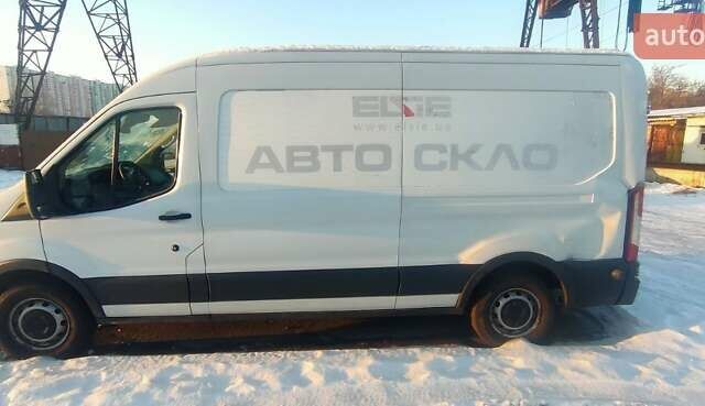 Білий Форд Транзит, об'ємом двигуна 3.73 л та пробігом 252 тис. км за 8900 $, фото 2 на Automoto.ua