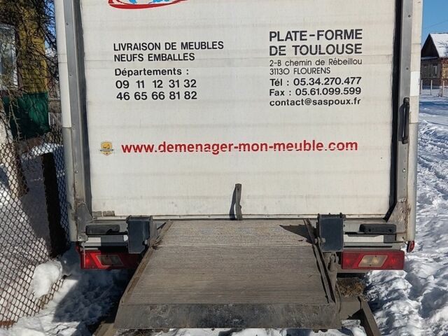 Білий Форд Транзит, об'ємом двигуна 2.2 л та пробігом 272 тис. км за 15000 $, фото 8 на Automoto.ua