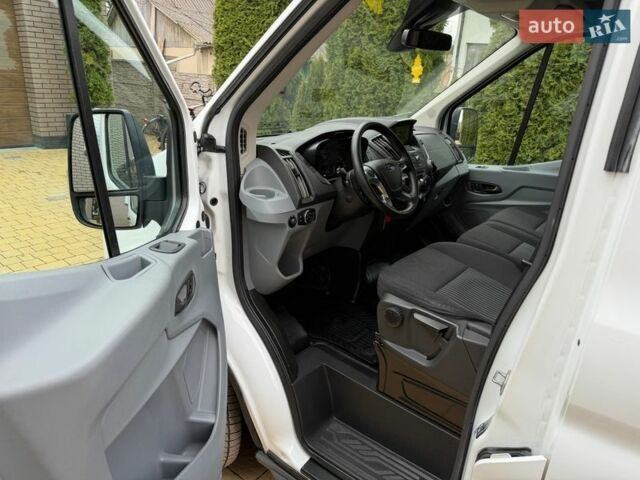 Белый Форд Транзит, объемом двигателя 2 л и пробегом 260 тыс. км за 17900 $, фото 27 на Automoto.ua