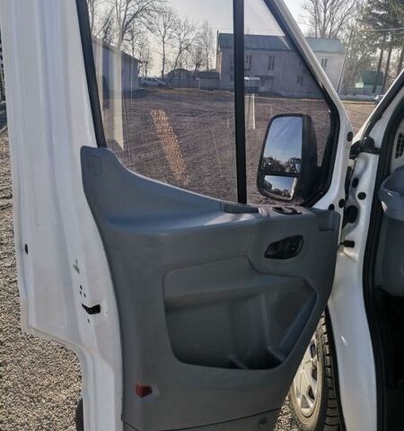 Білий Форд Транзит, об'ємом двигуна 2.2 л та пробігом 542 тис. км за 15500 $, фото 7 на Automoto.ua