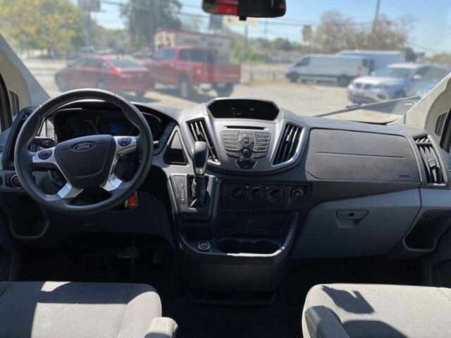 Білий Форд Транзит, об'ємом двигуна 3.5 л та пробігом 145 тис. км за 6500 $, фото 10 на Automoto.ua