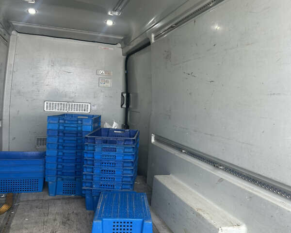 Белый Форд Транзит, объемом двигателя 2 л и пробегом 190 тыс. км за 14900 $, фото 11 на Automoto.ua