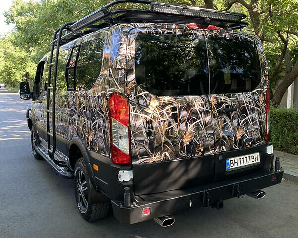 Білий Форд Транзит, об'ємом двигуна 3.7 л та пробігом 21 тис. км за 65000 $, фото 7 на Automoto.ua