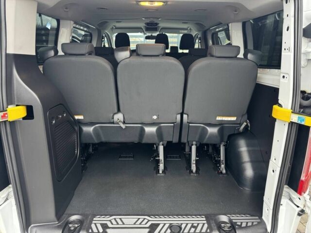 Білий Форд Транзит, об'ємом двигуна 2 л та пробігом 176 тис. км за 24300 $, фото 3 на Automoto.ua