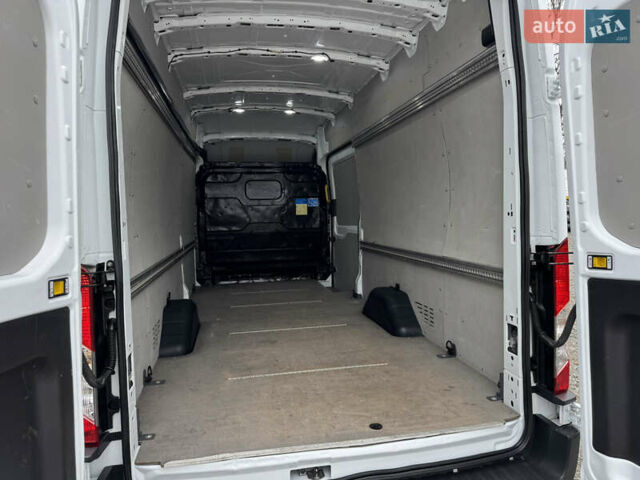 Білий Форд Транзит, об'ємом двигуна 2 л та пробігом 193 тис. км за 19500 $, фото 8 на Automoto.ua