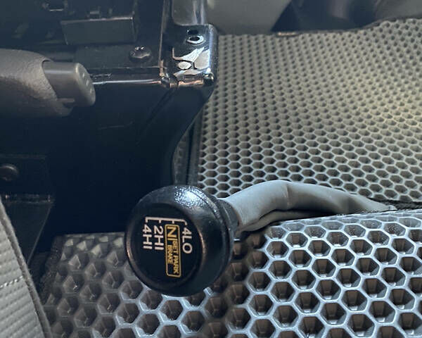 Белый Форд Транзит, объемом двигателя 3.7 л и пробегом 21 тыс. км за 65000 $, фото 19 на Automoto.ua