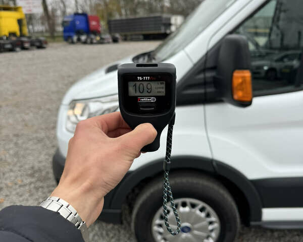 Білий Форд Транзит, об'ємом двигуна 2 л та пробігом 193 тис. км за 19500 $, фото 23 на Automoto.ua