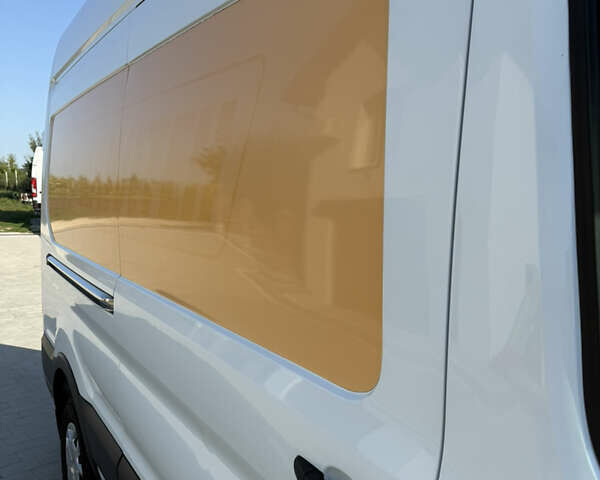 Білий Форд Транзит, об'ємом двигуна 2 л та пробігом 140 тис. км за 22000 $, фото 19 на Automoto.ua