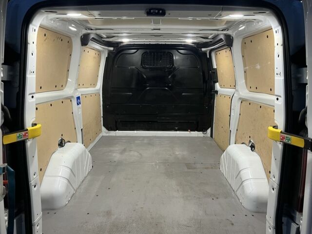 Білий Форд Транзит, об'ємом двигуна 2 л та пробігом 199 тис. км за 16700 $, фото 5 на Automoto.ua