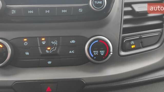 Белый Форд Транзит, объемом двигателя 0 л и пробегом 196 тыс. км за 18800 $, фото 19 на Automoto.ua