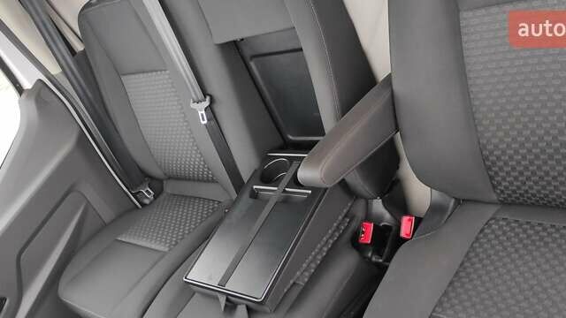 Белый Форд Транзит, объемом двигателя 0 л и пробегом 196 тыс. км за 18800 $, фото 27 на Automoto.ua