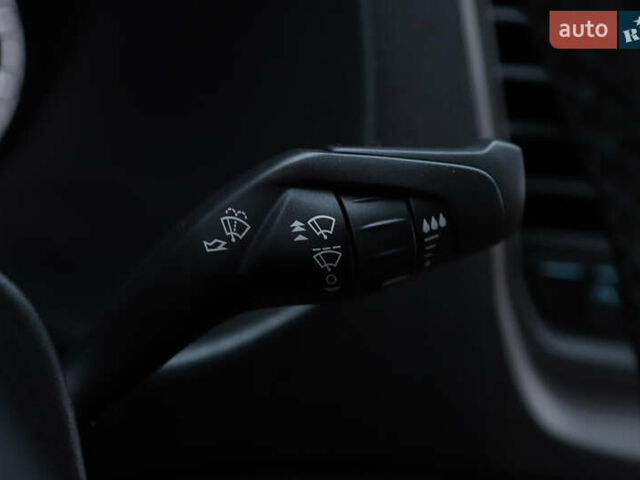 Белый Форд Транзит, объемом двигателя 2 л и пробегом 100 тыс. км за 22900 $, фото 92 на Automoto.ua