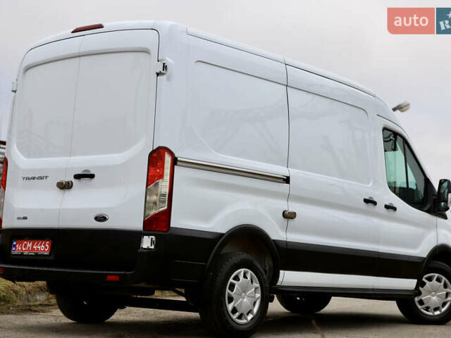 Белый Форд Транзит, объемом двигателя 2 л и пробегом 100 тыс. км за 22900 $, фото 7 на Automoto.ua