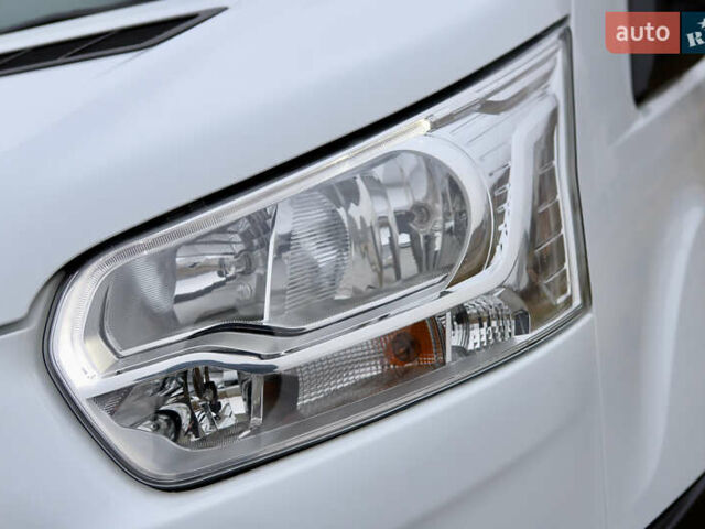 Белый Форд Транзит, объемом двигателя 2 л и пробегом 100 тыс. км за 22900 $, фото 17 на Automoto.ua