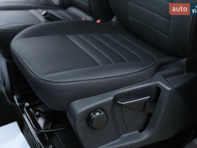 Белый Форд Транзит, объемом двигателя 2 л и пробегом 100 тыс. км за 22900 $, фото 86 на Automoto.ua