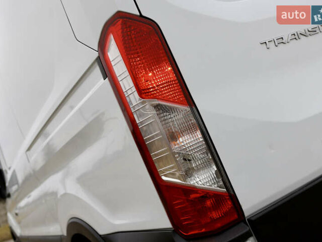 Белый Форд Транзит, объемом двигателя 2 л и пробегом 100 тыс. км за 22900 $, фото 63 на Automoto.ua