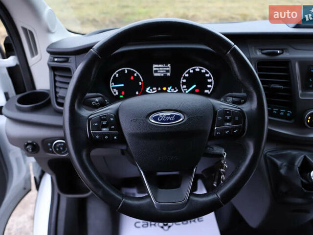 Белый Форд Транзит, объемом двигателя 2 л и пробегом 100 тыс. км за 22900 $, фото 88 на Automoto.ua