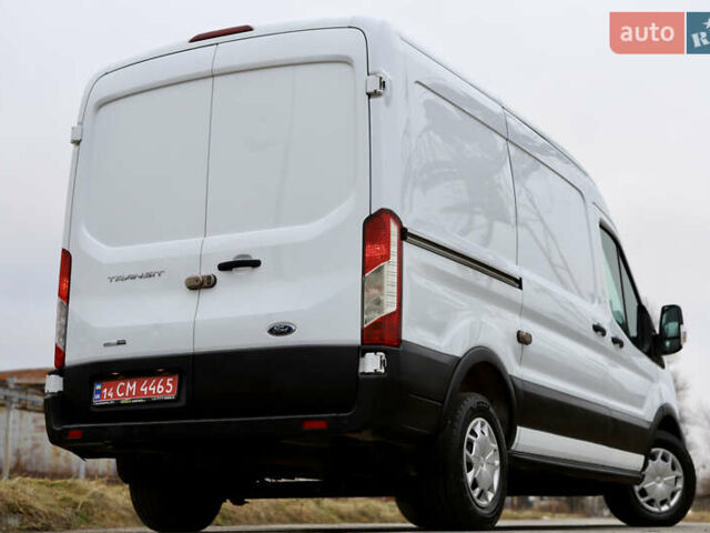 Белый Форд Транзит, объемом двигателя 2 л и пробегом 100 тыс. км за 22900 $, фото 56 на Automoto.ua