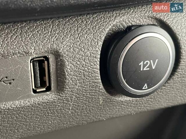 Білий Форд Транзит, об'ємом двигуна 0 л та пробігом 23 тис. км за 33700 $, фото 16 на Automoto.ua