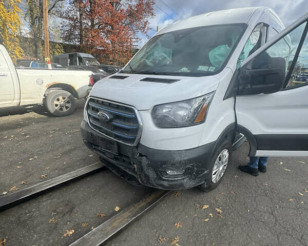 Белый Форд Транзит, объемом двигателя 0 л и пробегом 30 тыс. км за 29000 $, фото 7 на Automoto.ua