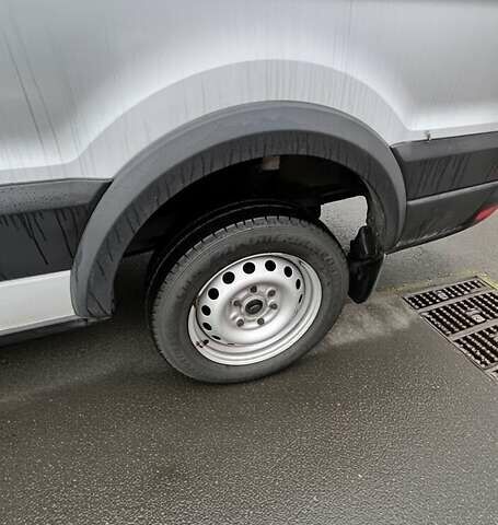 Белый Форд Транзит, объемом двигателя 2.2 л и пробегом 23 тыс. км за 40900 $, фото 3 на Automoto.ua