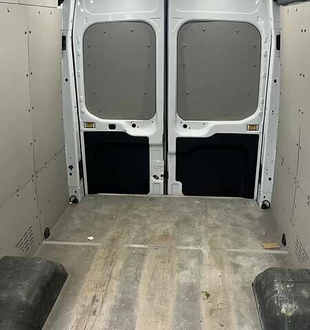 Белый Форд Транзит, объемом двигателя 2.2 л и пробегом 23 тыс. км за 40900 $, фото 17 на Automoto.ua