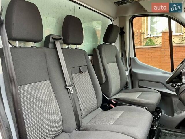 Форд Транзит 2018 у Вінниці на Automoto.ua Білий Форд Транзит, об'ємом двигуна 2 л та пробігом 265 тис. км за 20499 $, фото 28 на Automoto.ua
