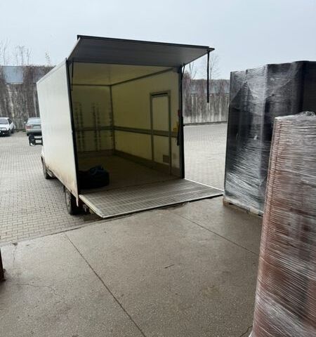 Белый Форд Транзит, объемом двигателя 2 л и пробегом 240 тыс. км за 31000 $, фото 2 на Automoto.ua