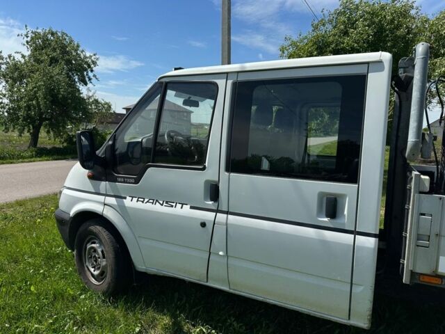 Белый Форд Транзит, объемом двигателя 2.4 л и пробегом 200 тыс. км за 6760 $, фото 2 на Automoto.ua