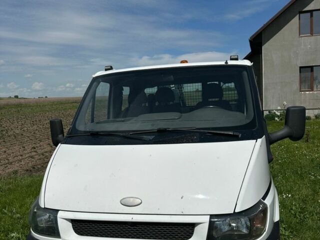 Белый Форд Транзит, объемом двигателя 2.4 л и пробегом 200 тыс. км за 6760 $, фото 5 на Automoto.ua