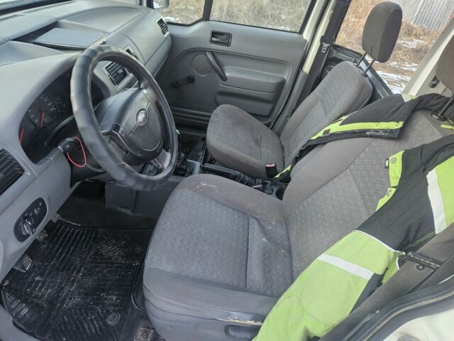 Форд Транзит 2005 в Тернополе на Automoto.ua Белый Форд Транзит, объемом двигателя 1.8 л и пробегом 360 тыс. км за 3200 $, фото 5 на Automoto.ua