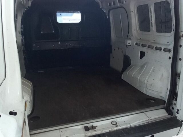 Білий Форд Транзит, об'ємом двигуна 1.8 л та пробігом 217 тис. км за 5000 $, фото 6 на Automoto.ua