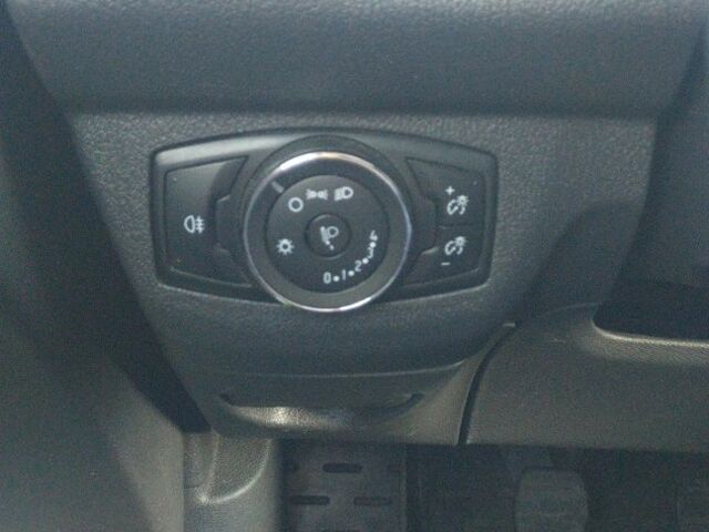 Білий Форд Транзит, об'ємом двигуна 1.5 л та пробігом 190 тис. км за 7500 $, фото 6 на Automoto.ua