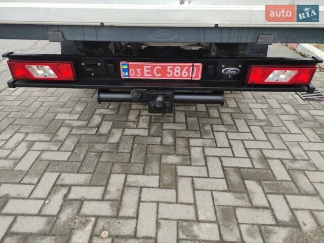 Белый Форд Транзит, объемом двигателя 2.2 л и пробегом 217 тыс. км за 17500 $, фото 10 на Automoto.ua