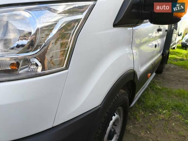 Белый Форд Транзит, объемом двигателя 2.2 л и пробегом 217 тыс. км за 17500 $, фото 37 на Automoto.ua