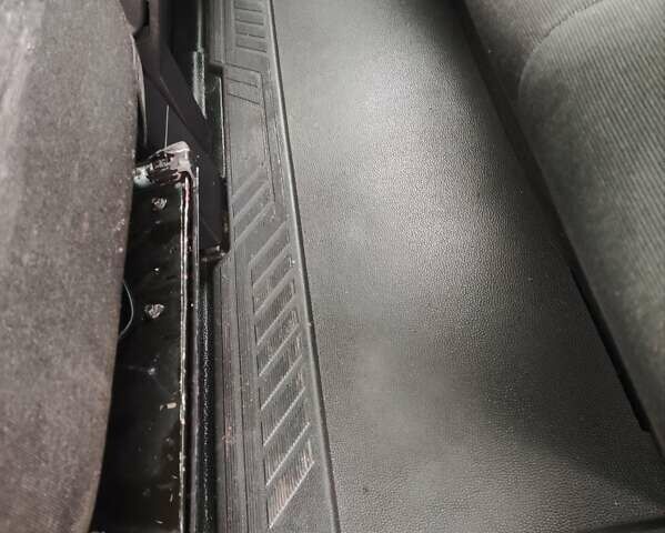 Белый Форд Транзит, объемом двигателя 2.2 л и пробегом 217 тыс. км за 17500 $, фото 18 на Automoto.ua