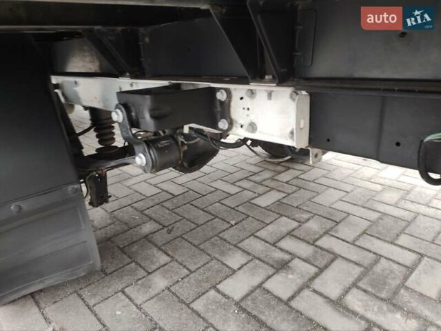 Белый Форд Транзит, объемом двигателя 2.2 л и пробегом 217 тыс. км за 17500 $, фото 11 на Automoto.ua