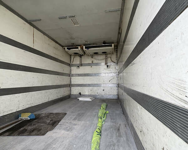 Білий Форд Транзит, об'ємом двигуна 2.4 л та пробігом 500 тис. км за 7500 $, фото 13 на Automoto.ua