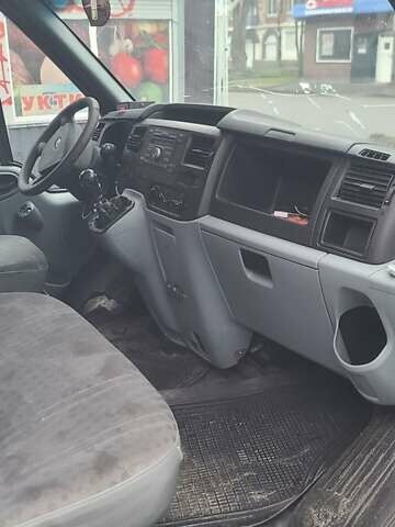 Белый Форд Транзит, объемом двигателя 2.2 л и пробегом 700 тыс. км за 3000 $, фото 5 на Automoto.ua