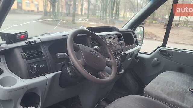 Белый Форд Транзит, объемом двигателя 2.2 л и пробегом 700 тыс. км за 3000 $, фото 8 на Automoto.ua