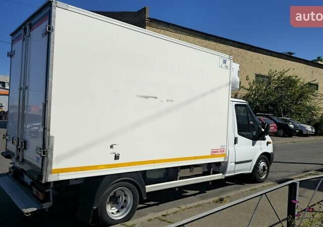 Белый Форд Транзит, объемом двигателя 2.2 л и пробегом 252 тыс. км за 16000 $, фото 8 на Automoto.ua