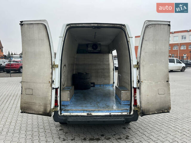 Білий Форд Транзит, об'ємом двигуна 2.2 л та пробігом 400 тис. км за 8500 $, фото 11 на Automoto.ua