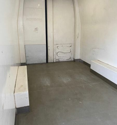 Білий Форд Транзит, об'ємом двигуна 2.2 л та пробігом 766 тис. км за 12500 $, фото 15 на Automoto.ua